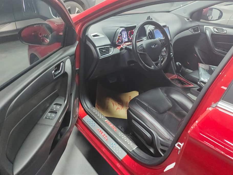 Chery Arrizo 5