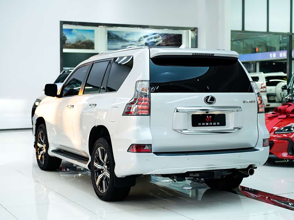 Lexus GX
