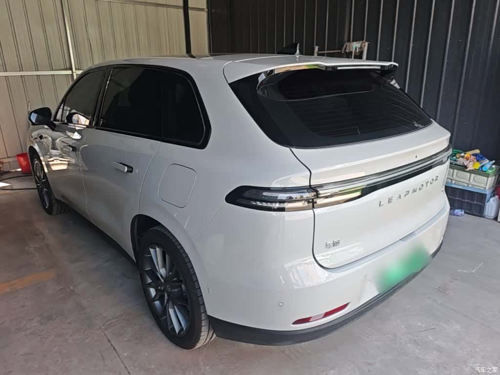 Leapmotor C10, 2026 все фото