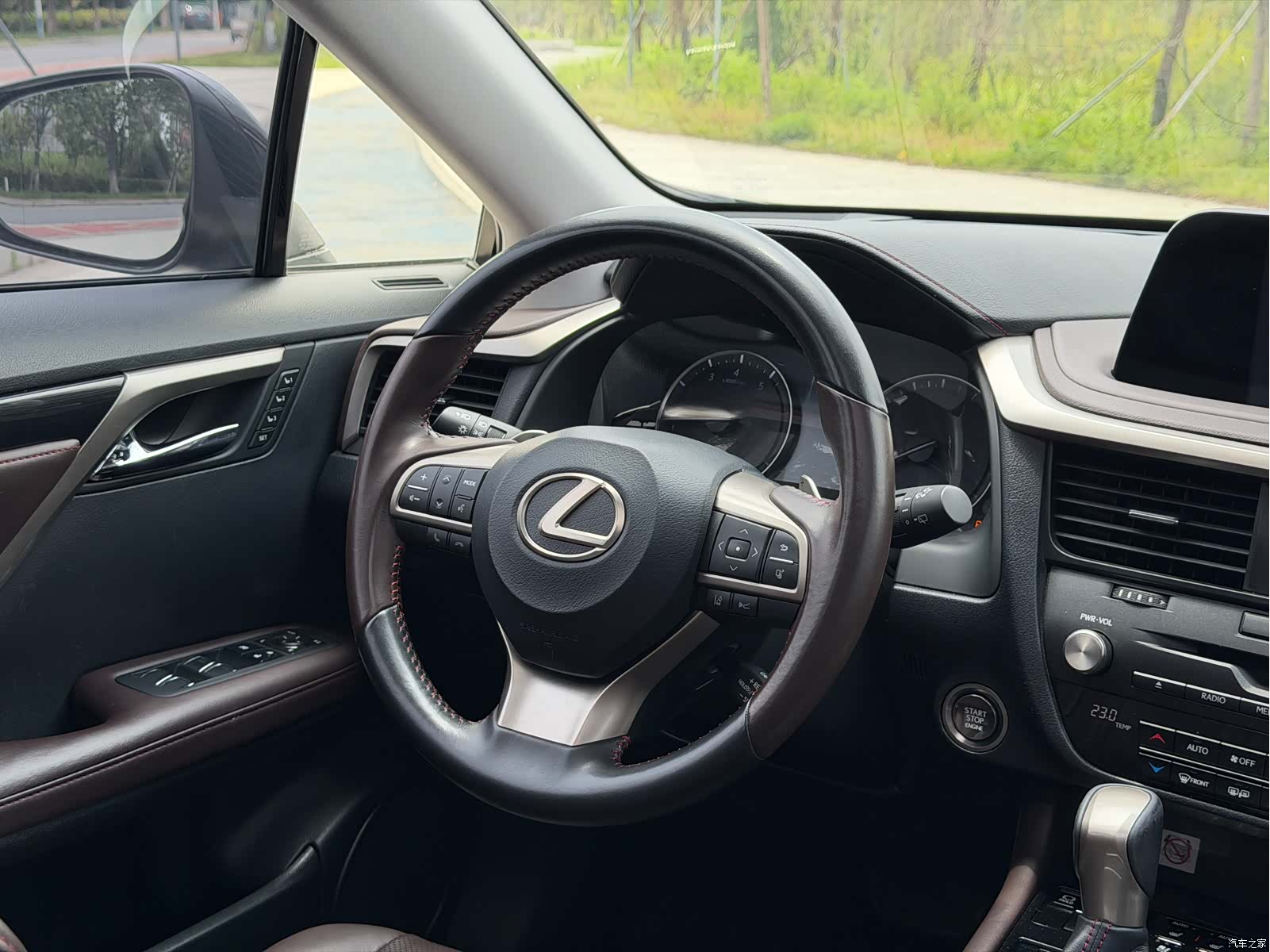 Lexus RX, 2022 12