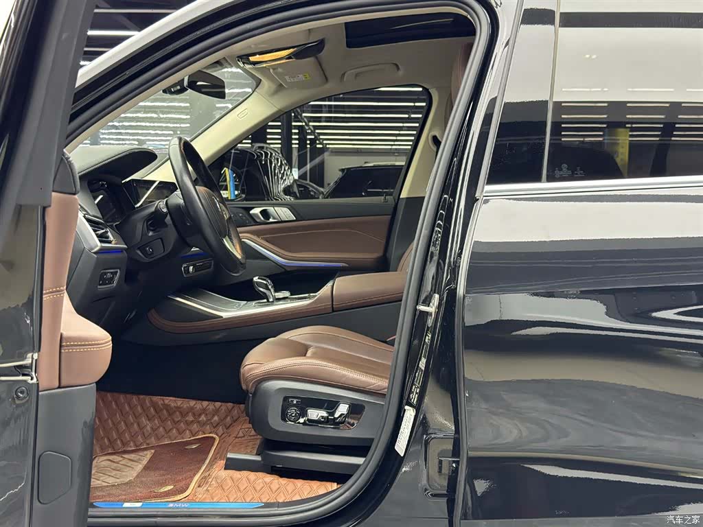 BMW X7, 2022 6