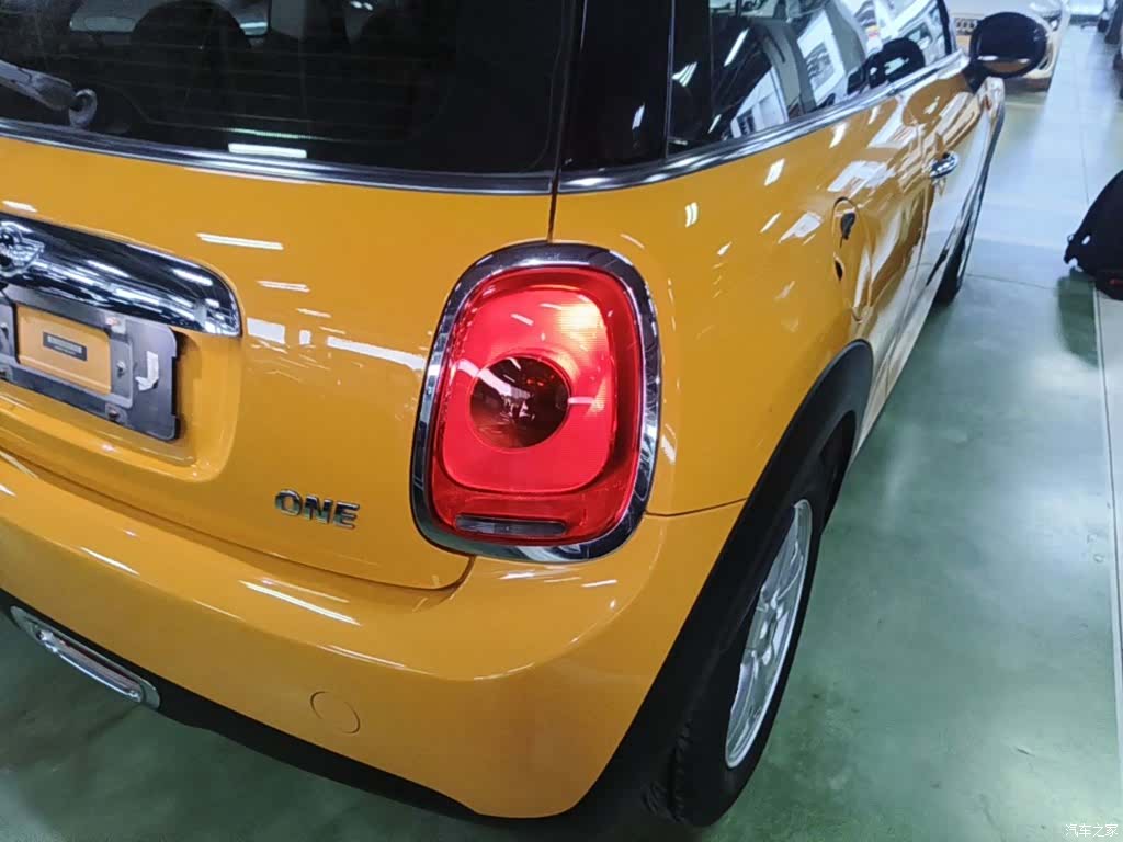 Mini ONE, 2015 8