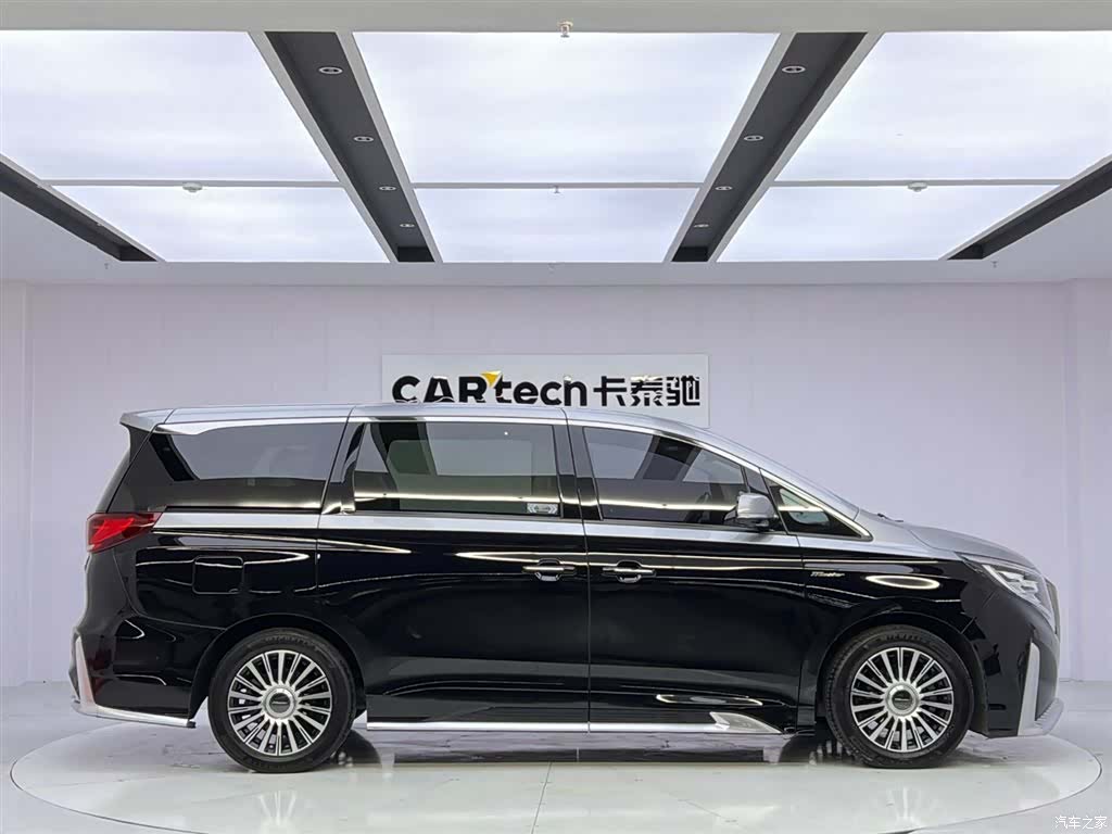Trumpchi M8, 2022 6