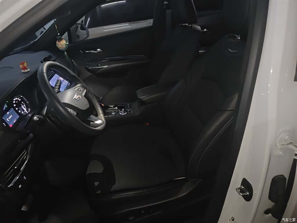 Cadillac XT4, 2023 15
