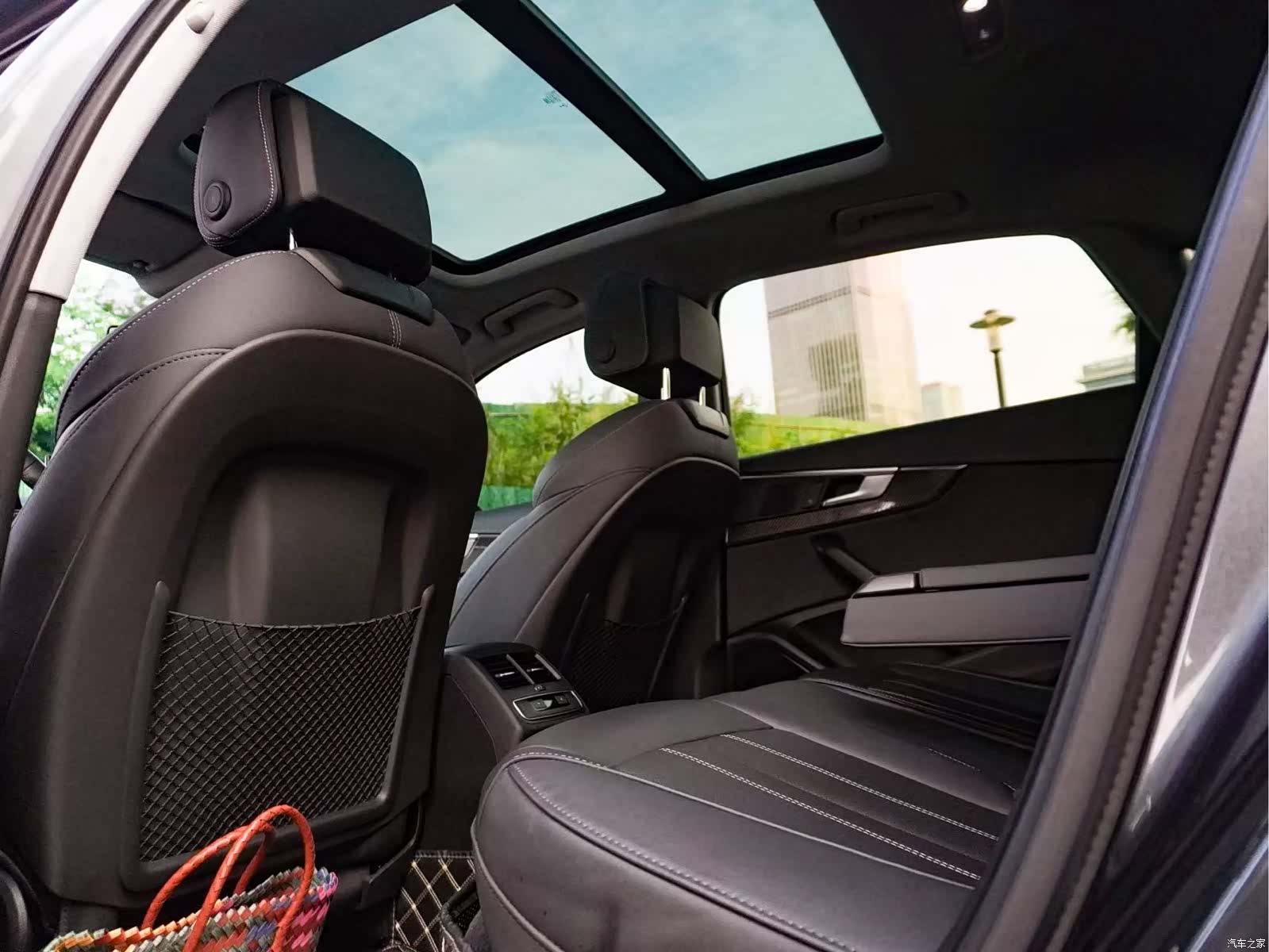 Audi A4L, 2022 12