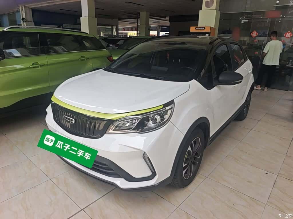 Geely EX3, 2022 2