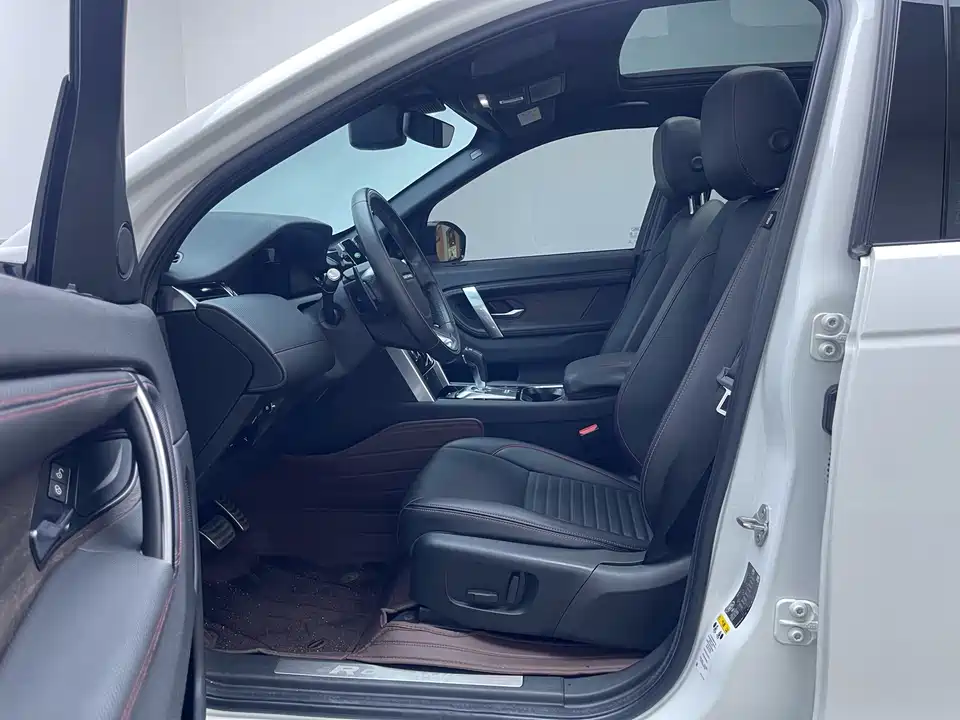 Land Rover Discover sports