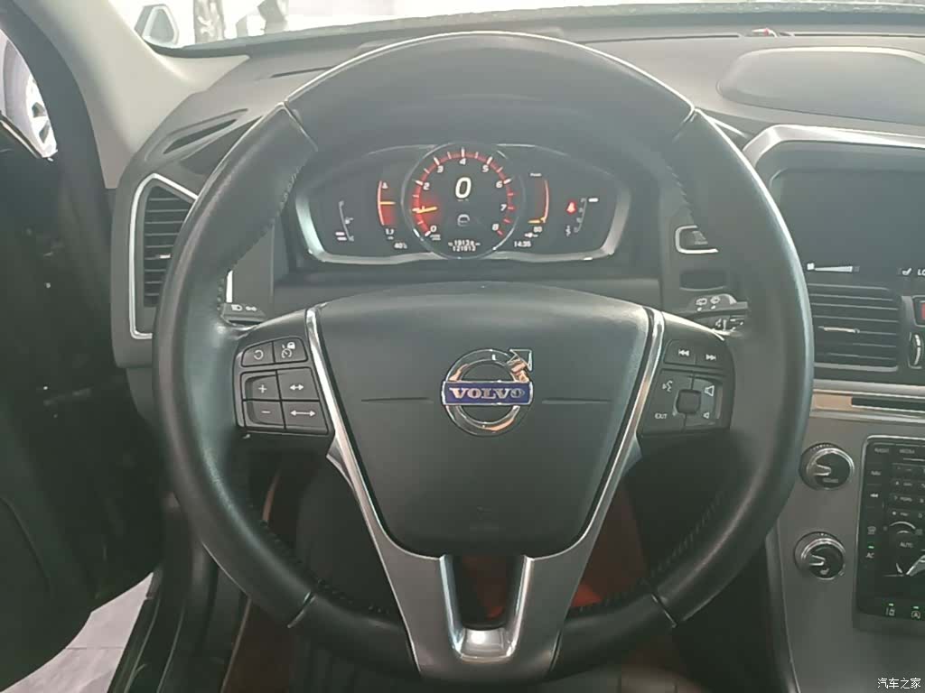 Volvo XC60, 2016 11