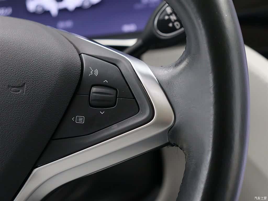Tesla Model S, 2015 13