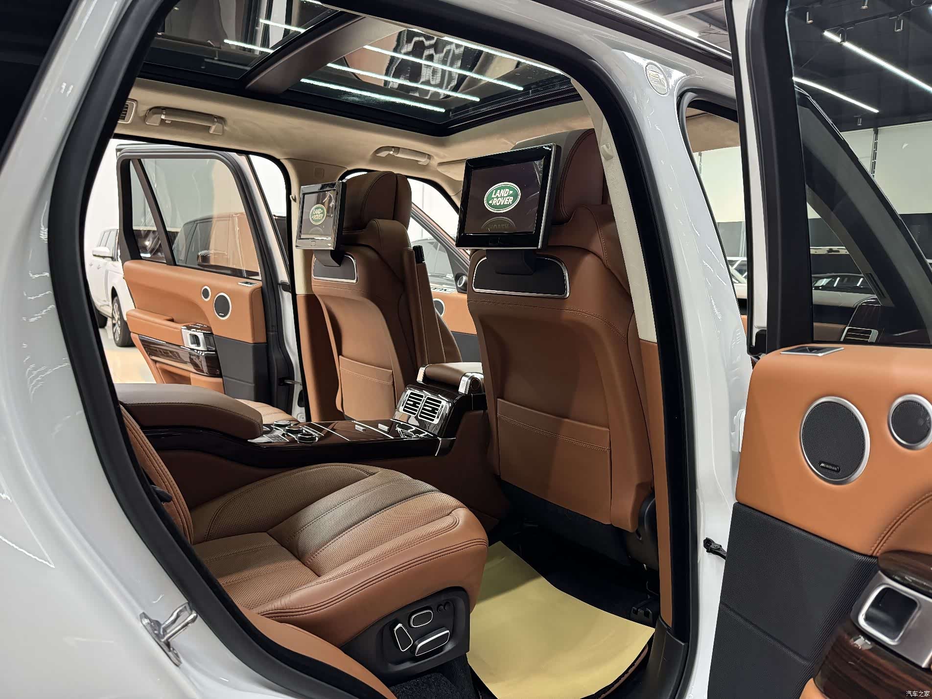 Land Rover Range Rover, 2015 9