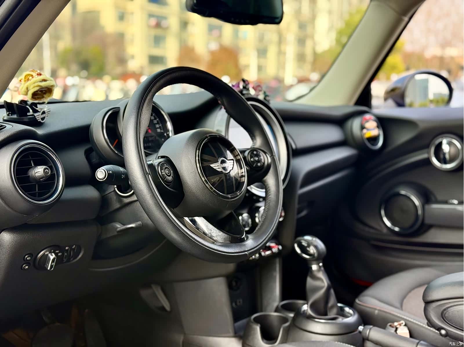 Mini ONE, 2017 11
