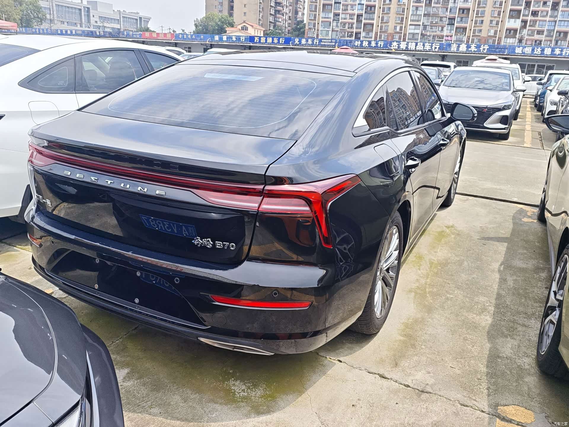 Bestune B70, 2023 18