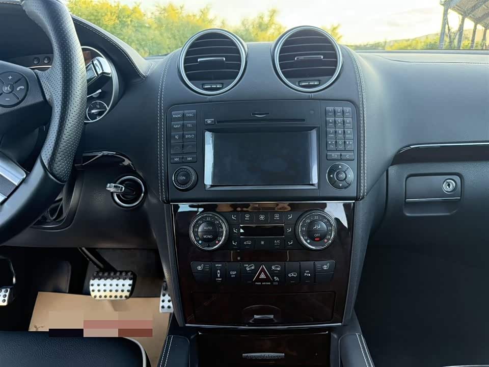 Mercedes-Benz M class