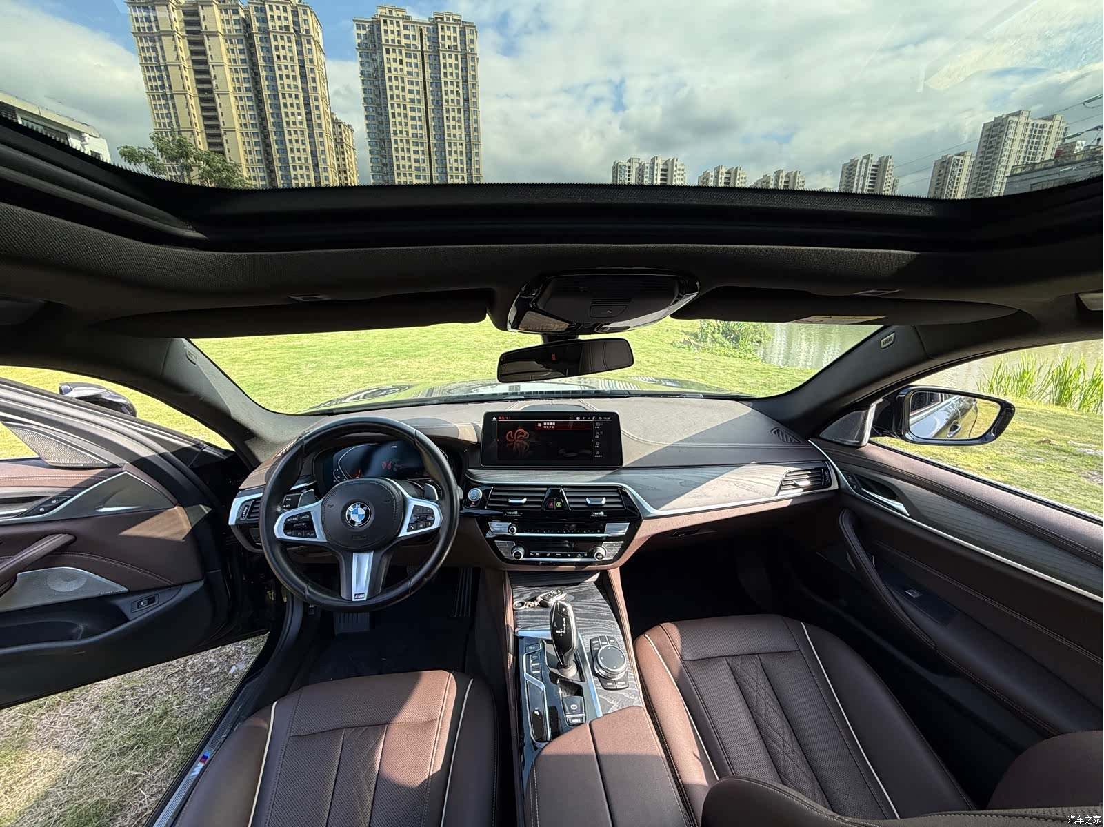 BMW 5 Series, 2021 9