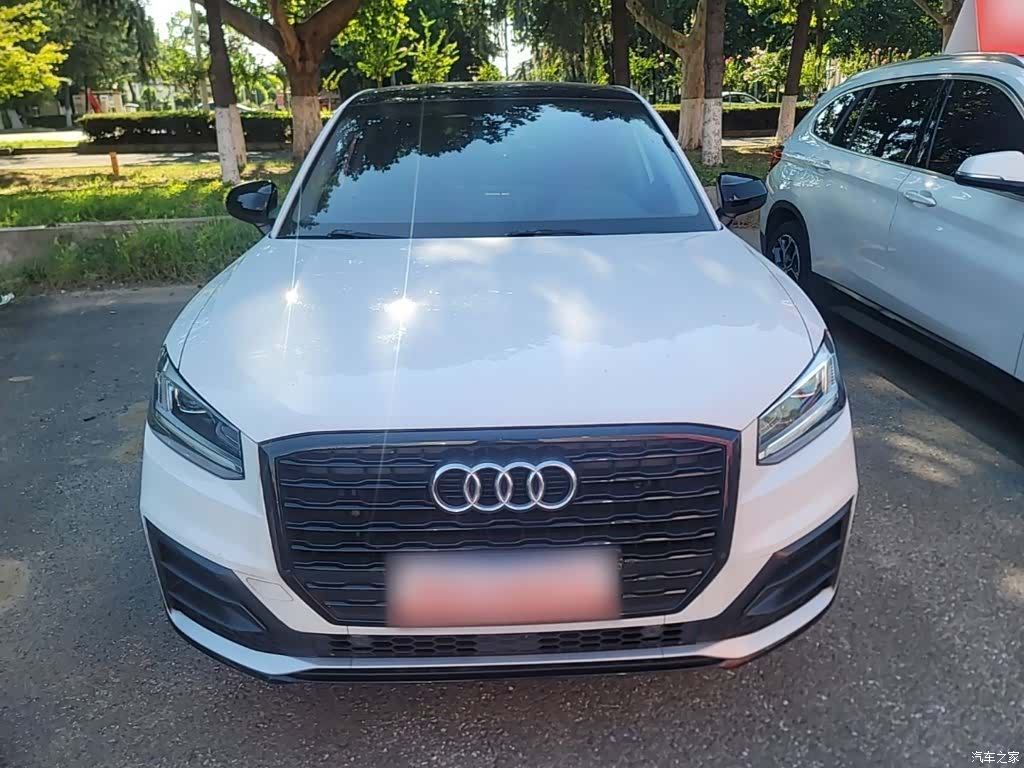 Audi Q2L, 2021 3