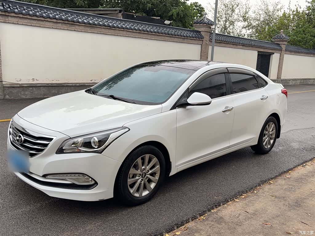 Hyundai GLS, 2015 6