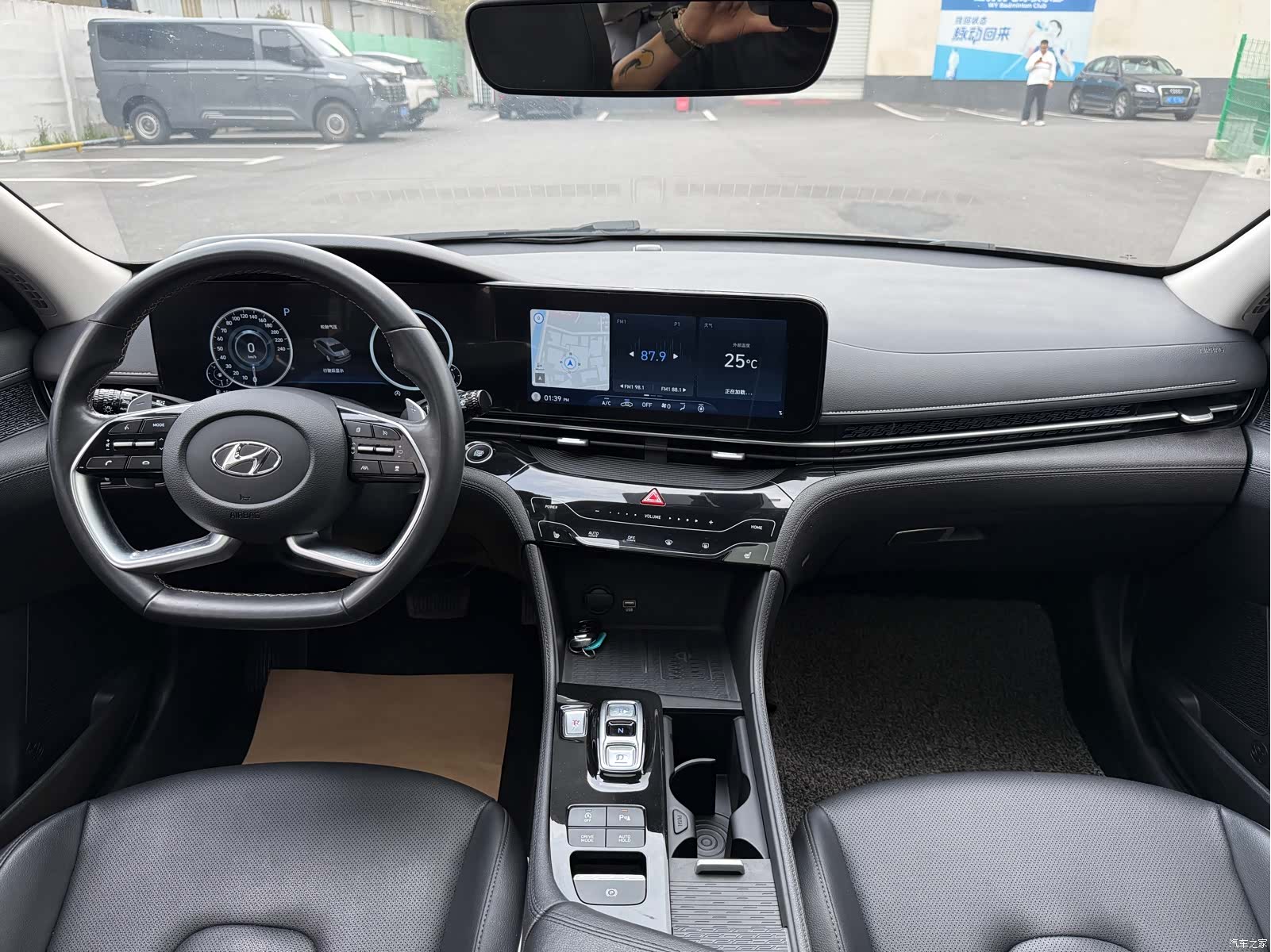 Hyundai 270TGDi, 2022 7