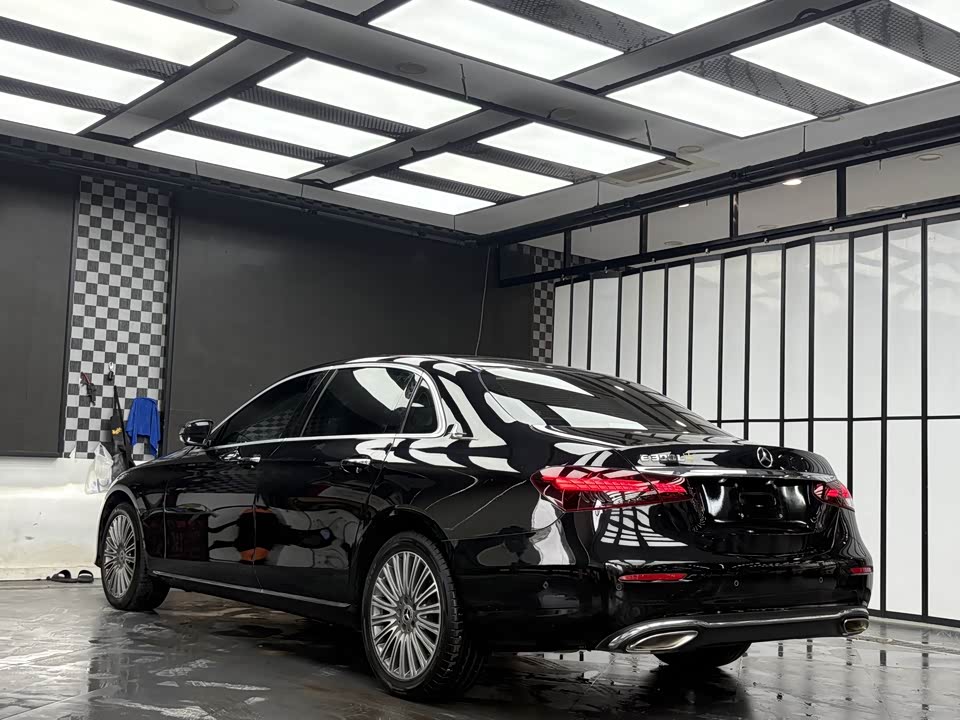 Mercedes-Benz E-class Mercedes-Benz E-class