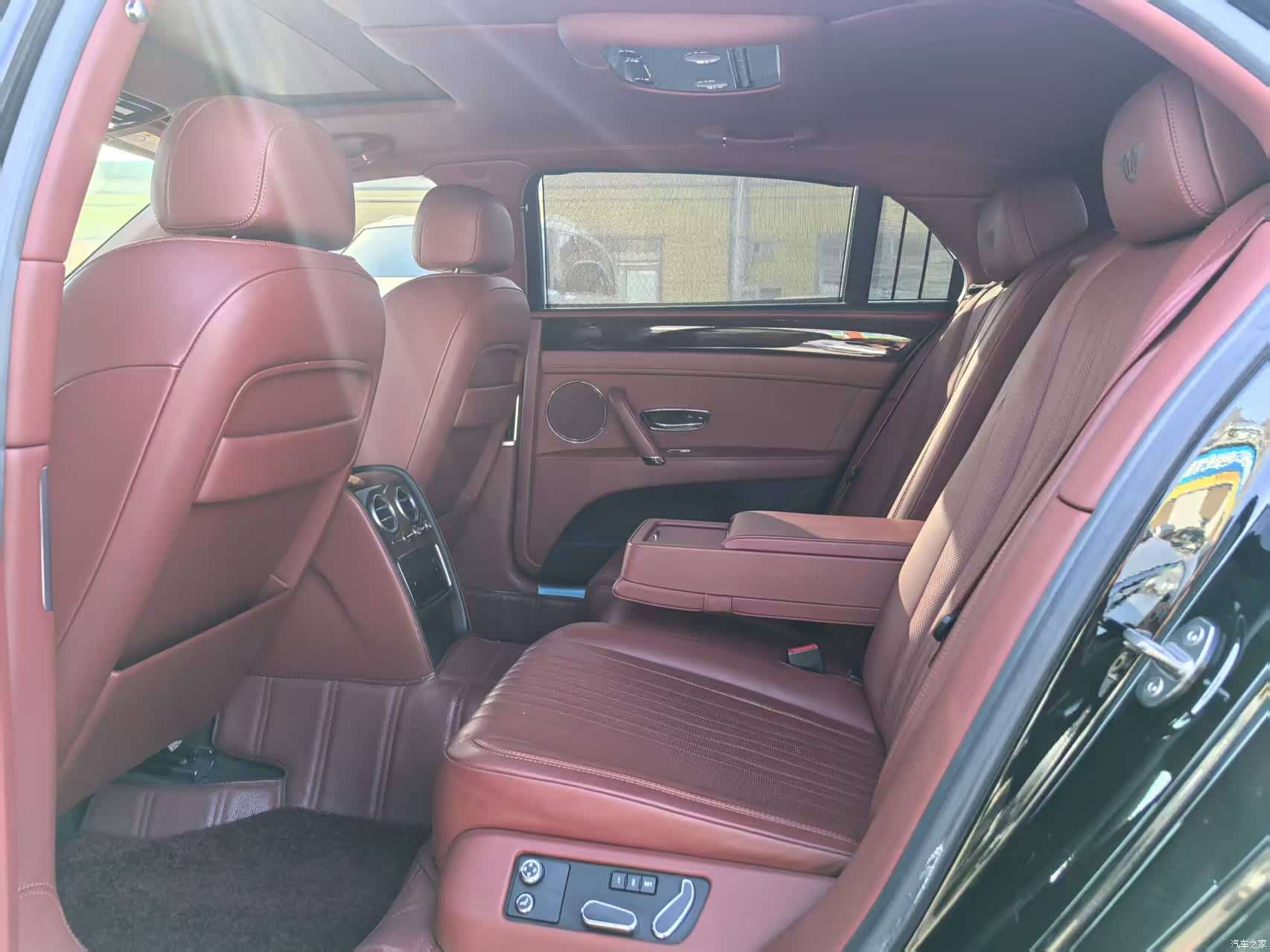 Bentley Flying Spur, 2018 6