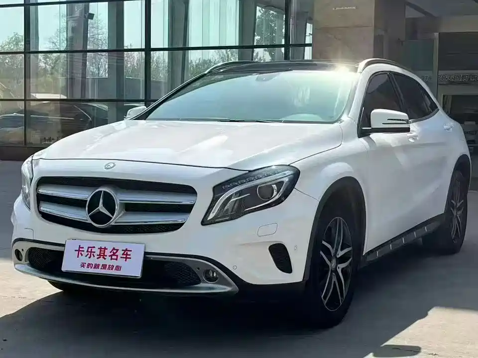 Mercedes-Benz GLA