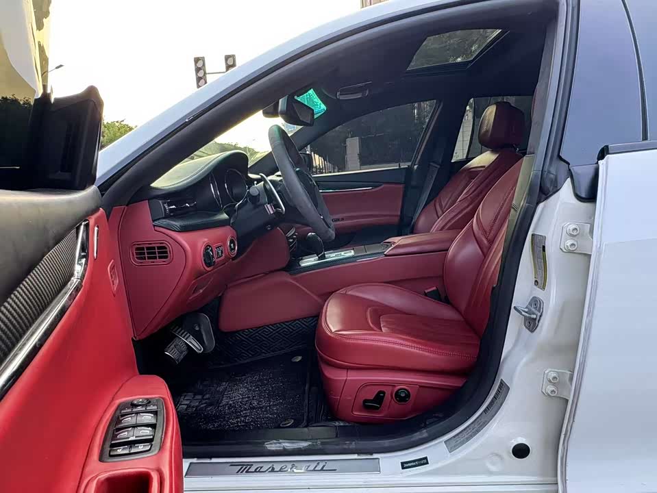Maserati President