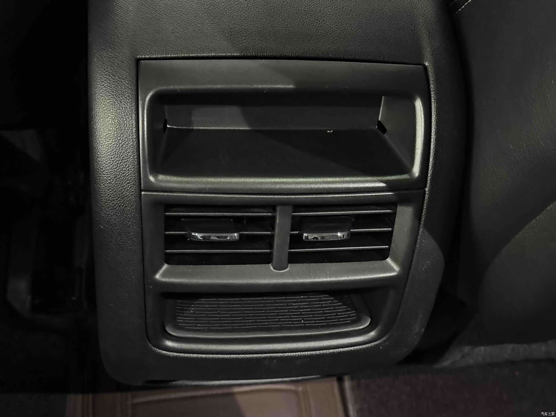 Cadillac XT5, 2022 12