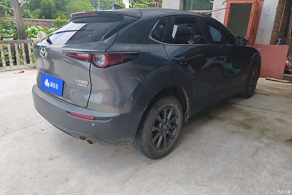 Mazda CX-30, 2022 3
