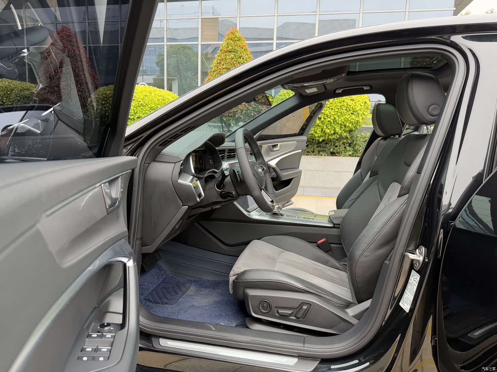 Audi A6L, 2020 4