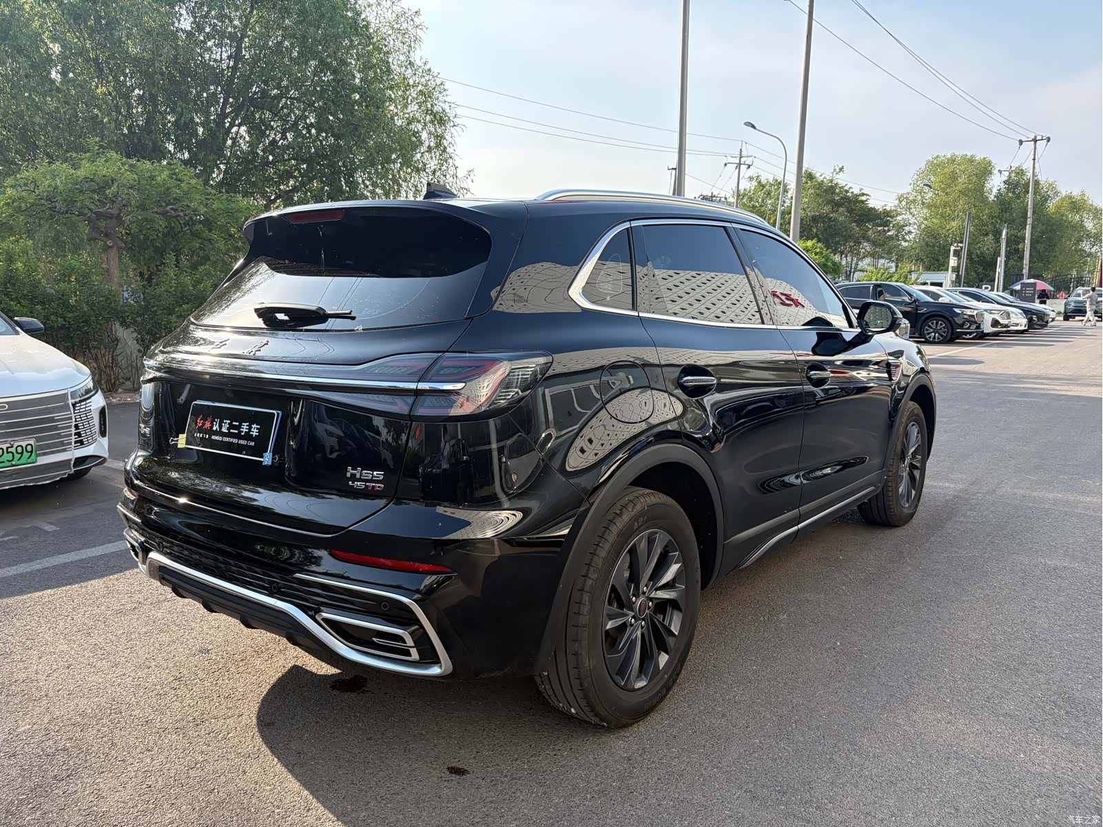 Hongqi HS5, 2026 все фото