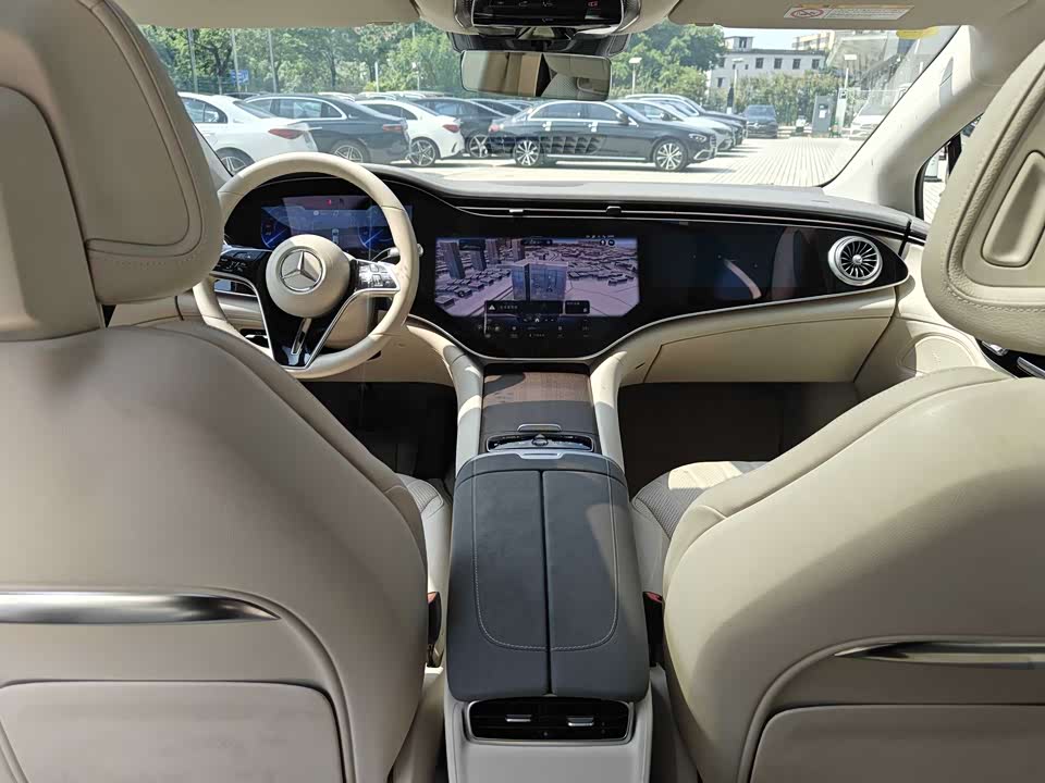 Mercedes-Benz EQS Mercedes-Benz EQS