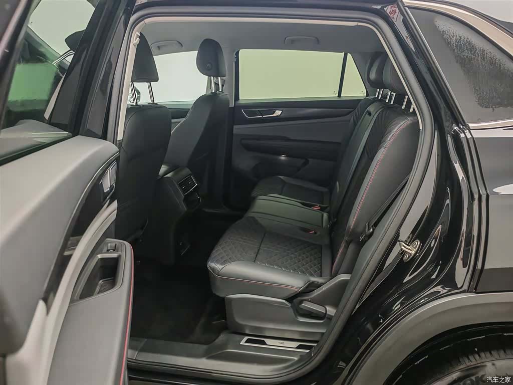Volkswagen Teramont X, 2023 15