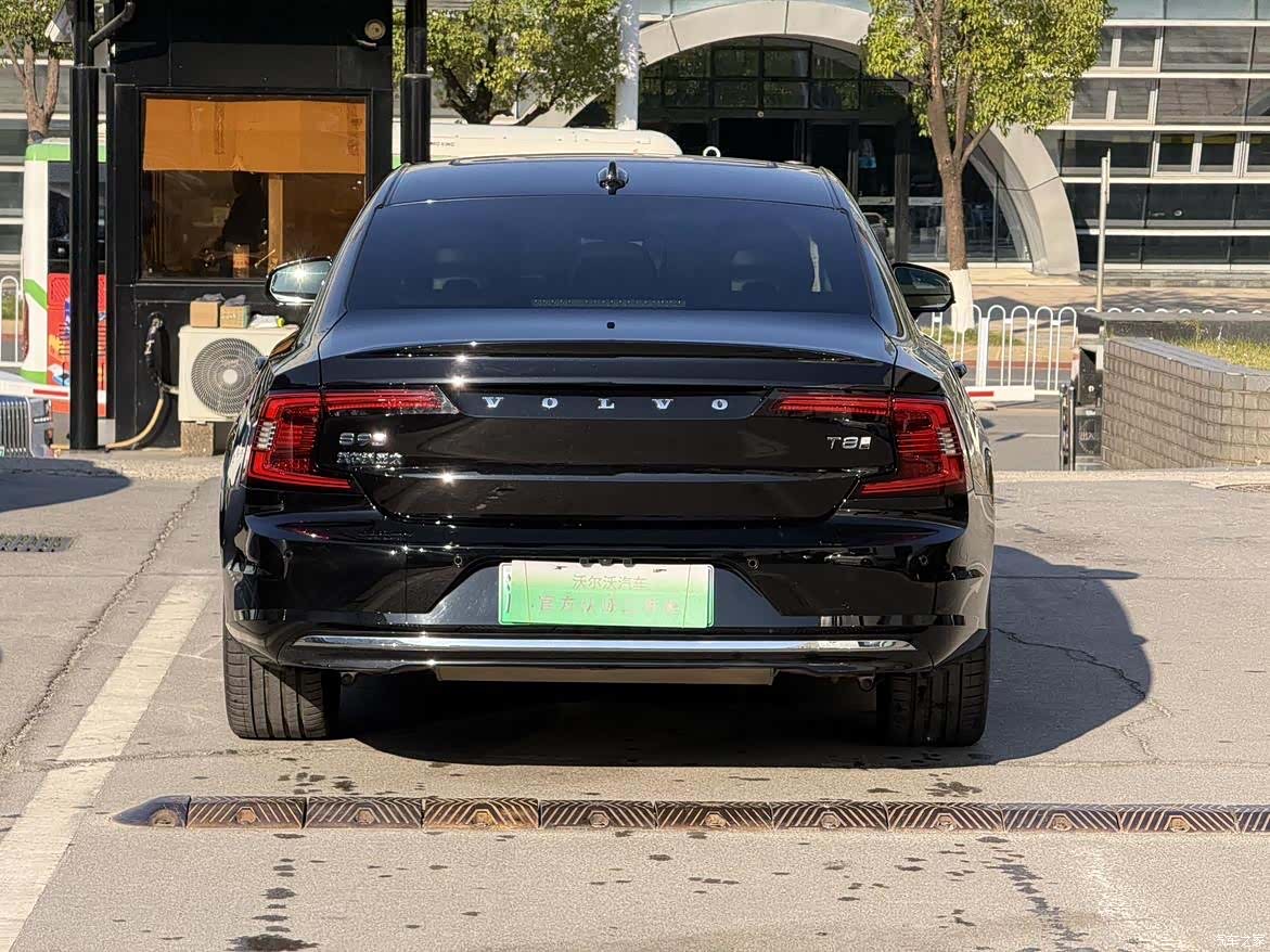 Volvo S90, 2024 10
