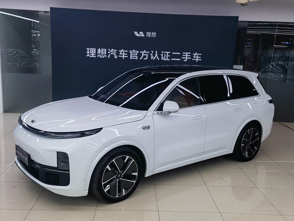 Li Auto L8
