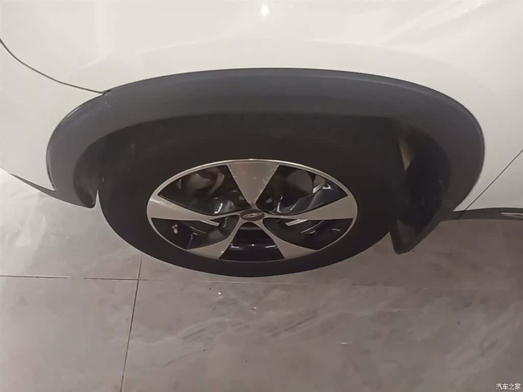Chery Tiggo 7, 2016 23