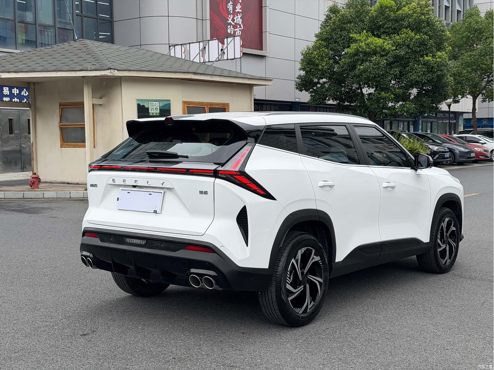 Geely Boyue, 2023 7