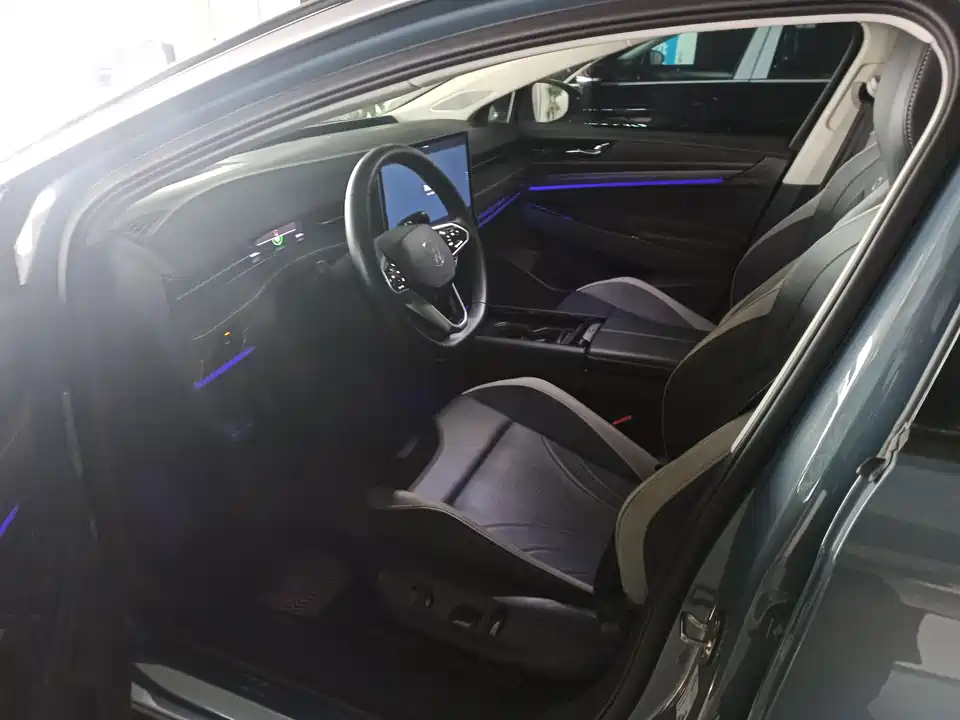 Volkswagen ID.7 VIZZION