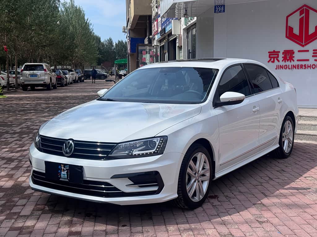 Volkswagen Sagitar