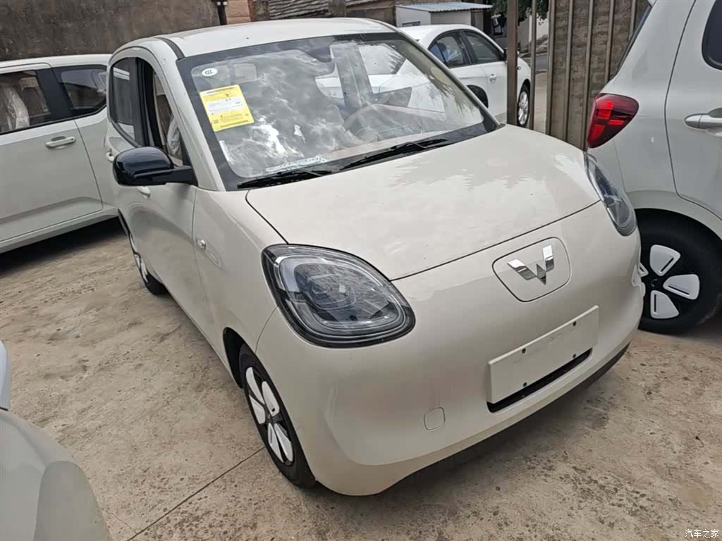 Wuling MINIEV, 2026 4