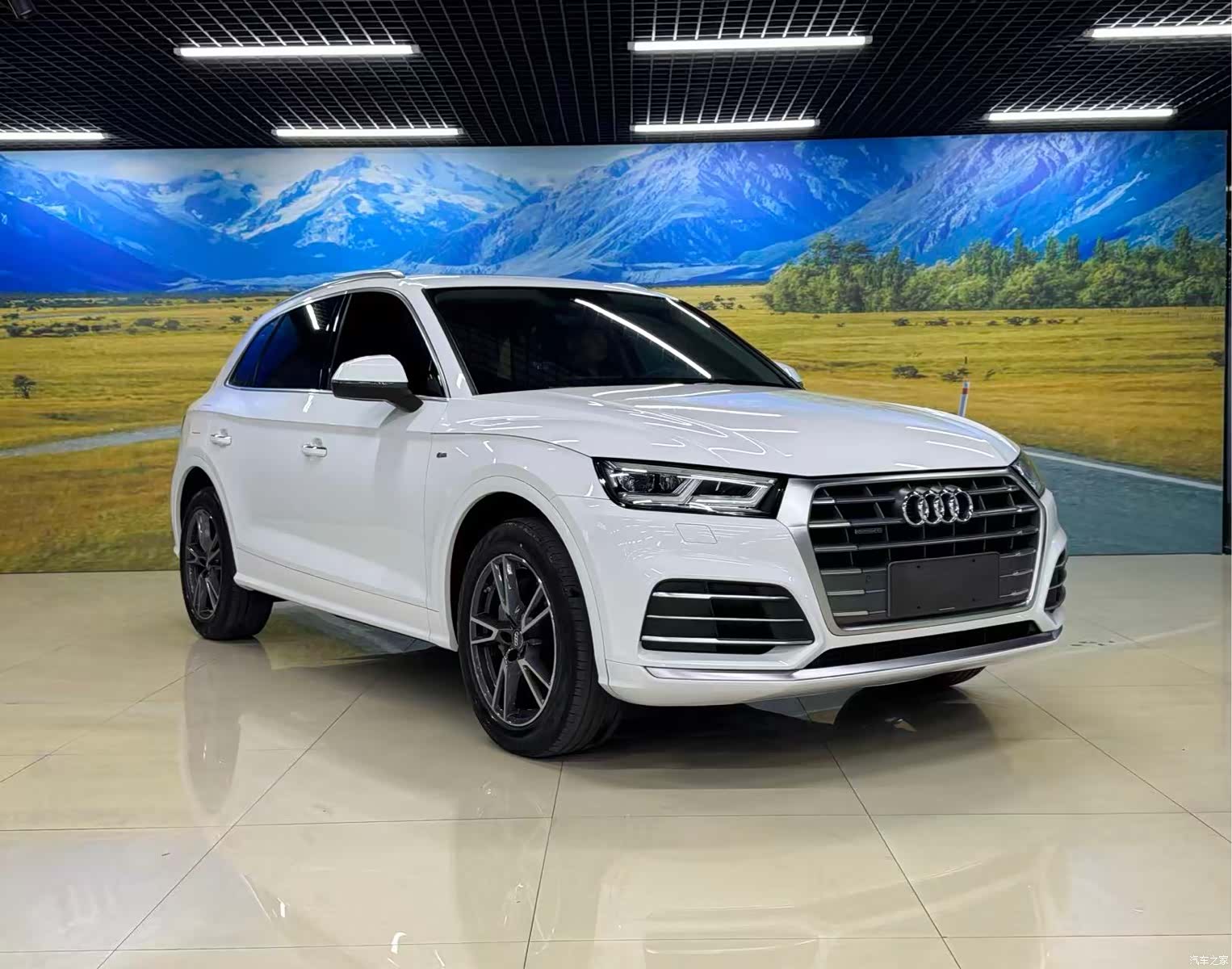 Audi Q5L, 2021 2