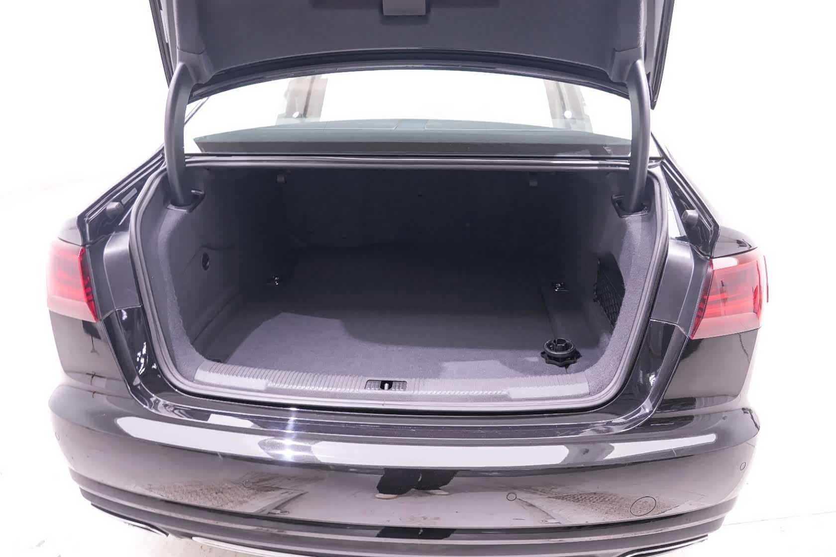 Audi A6L, 2017 24