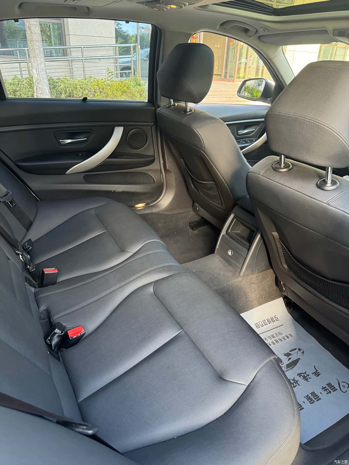 BMW 3 Series, 2016 10