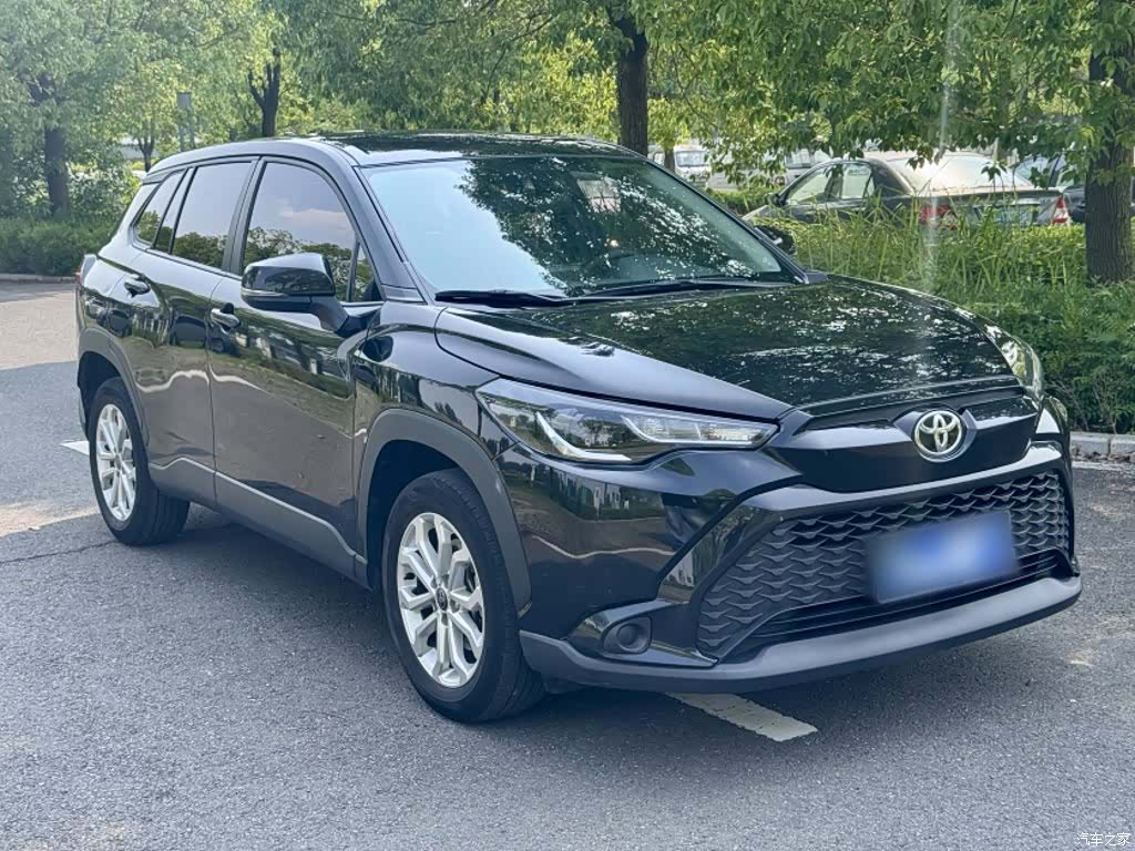 Toyota Frontlander, 2024 22
