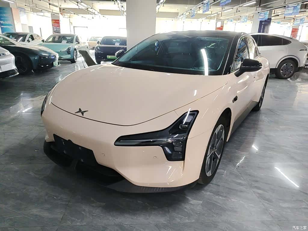 Xpeng Mona M03, 2024 1