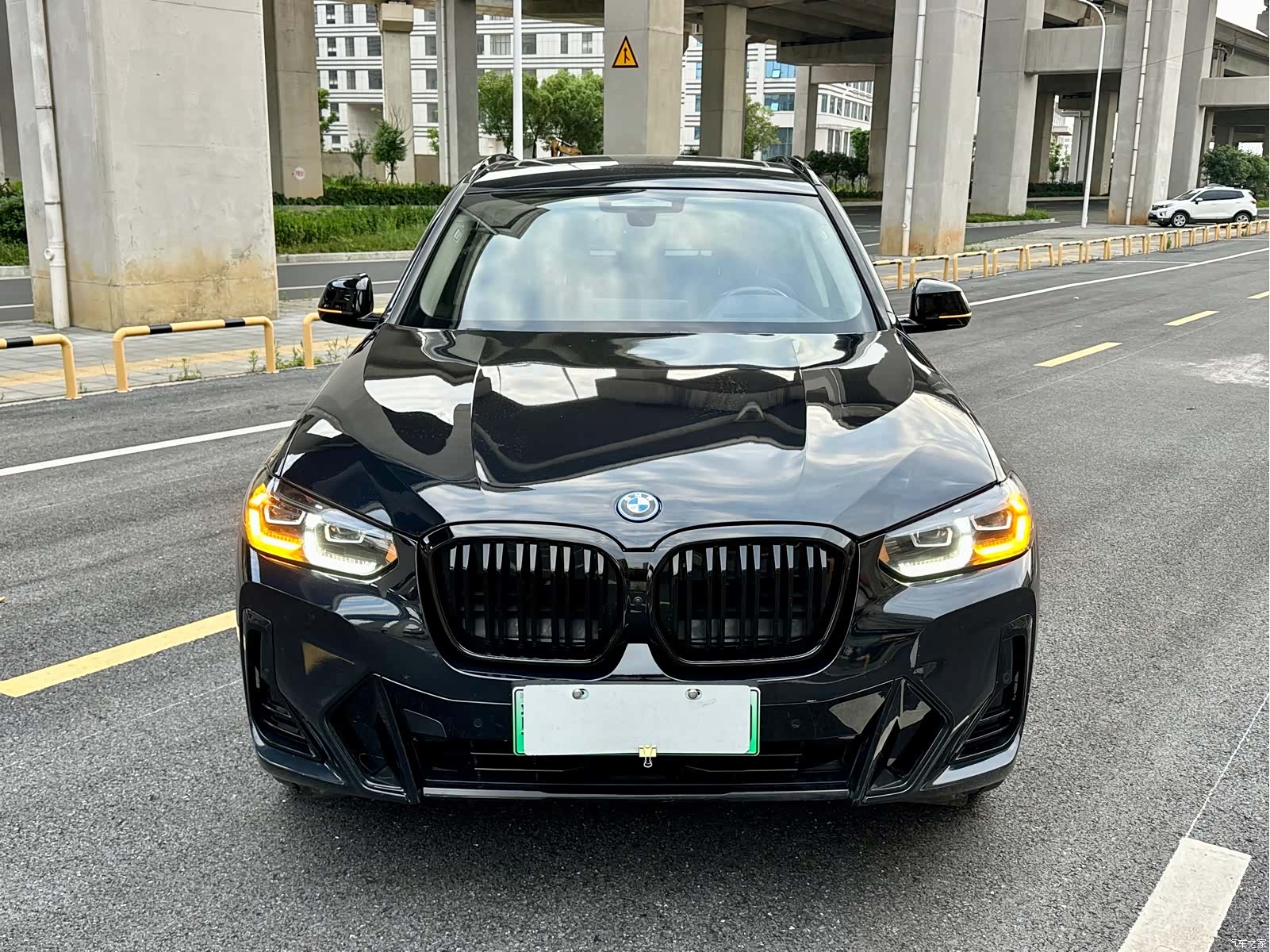 BMW iX3, 2023 2