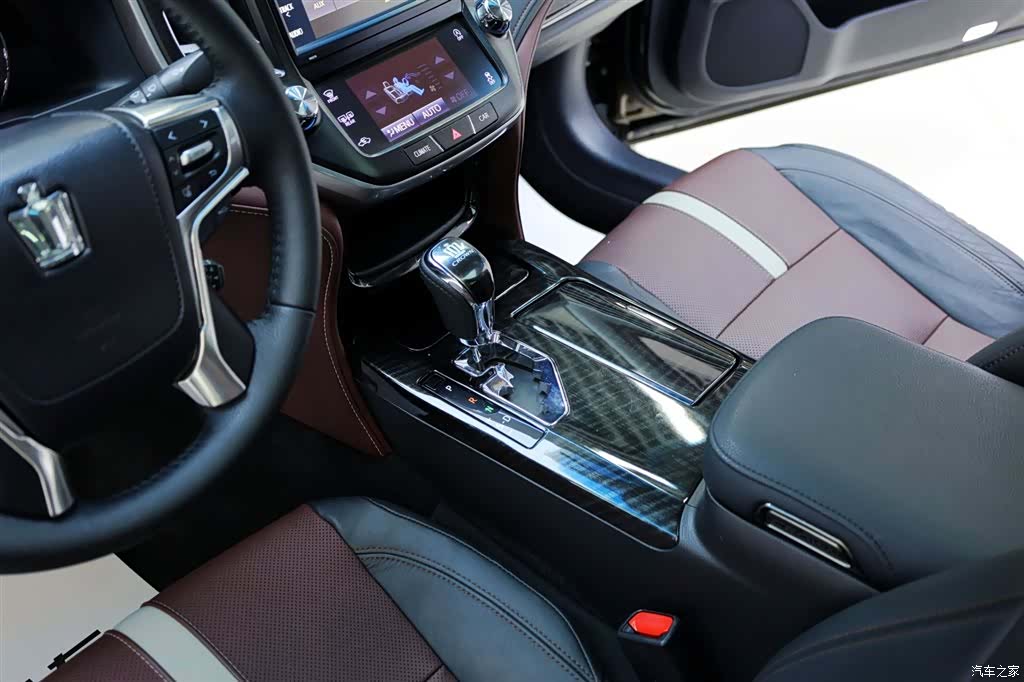 Toyota Crown, 2017 22