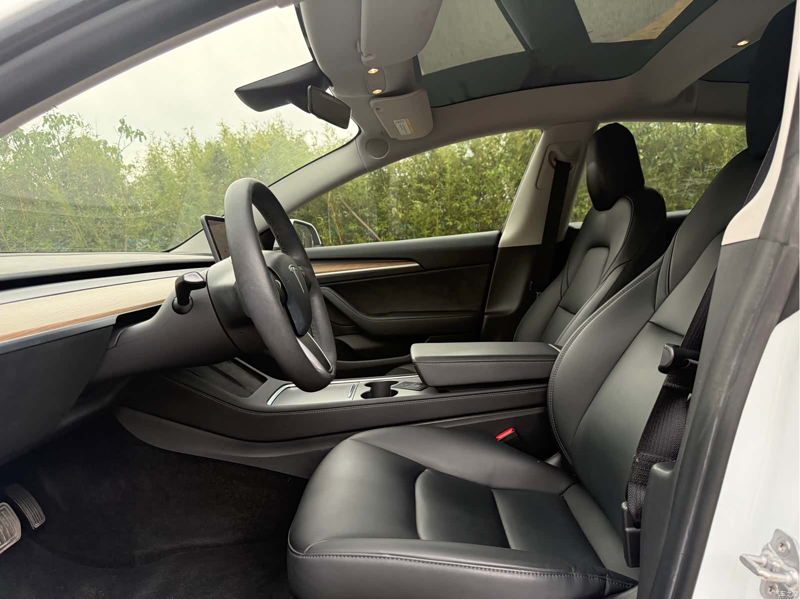 Tesla Model 3, 2021 4