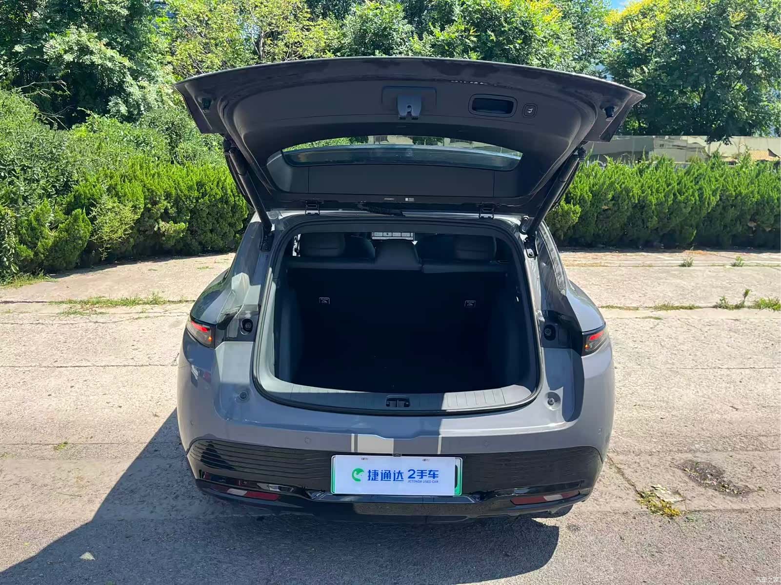 Leapmotor Lafa5, 2025 все фото