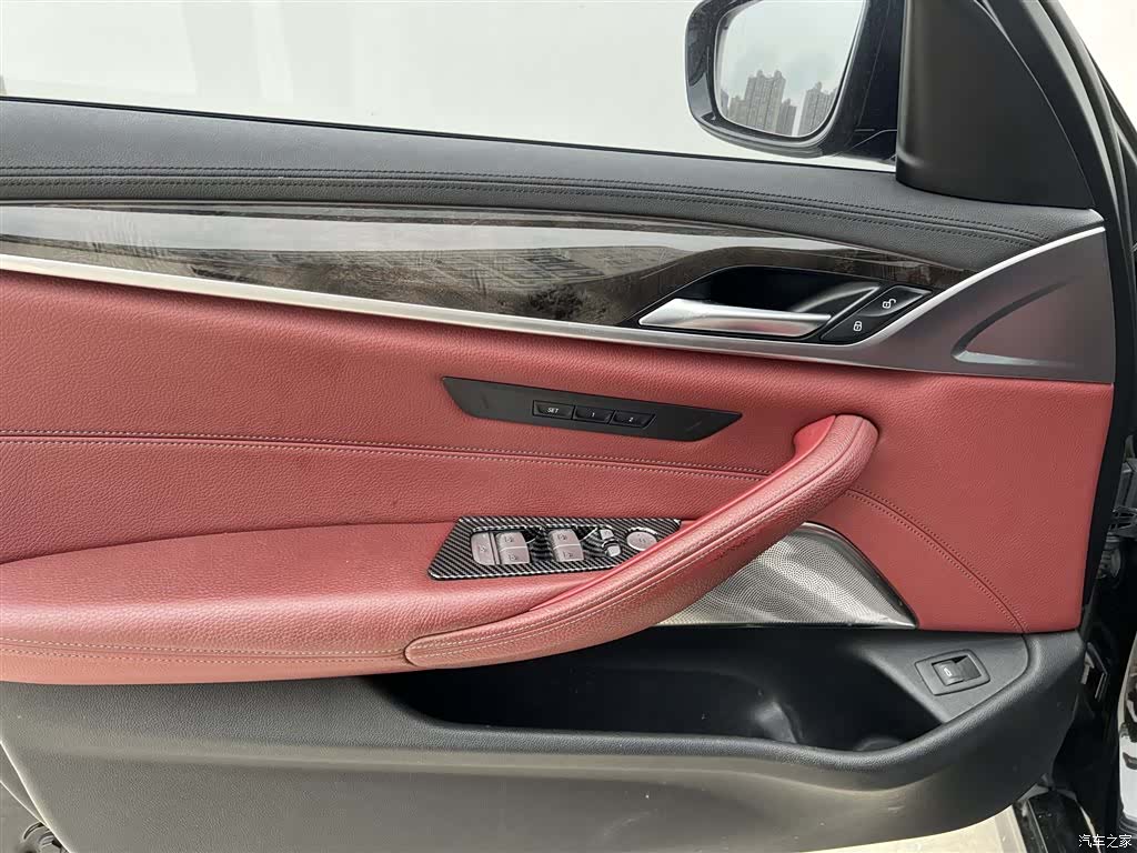 BMW 5 Series, 2018 13