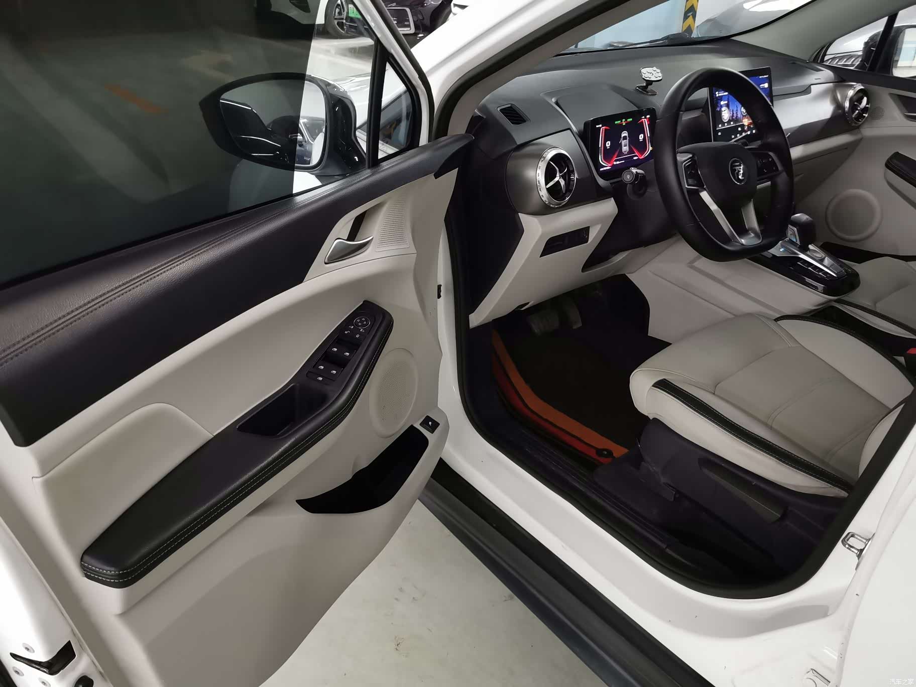 BYD Yuan, 2022 12