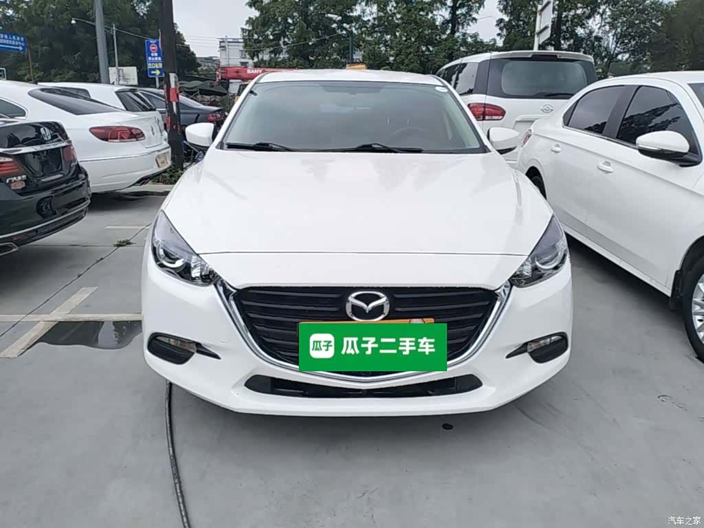 Mazda Mazda3, 2019 3